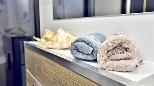 Apartments in Łódź - photo 10