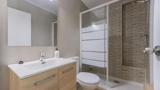 Rooms in el Camí de Vera - photo 10