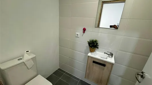 Rooms in Madrid Salamanca - photo 6