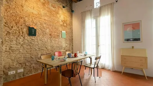Apartments in Barcelona Ciutat Vella - photo 9