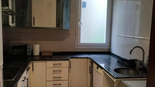 Rooms in Santander - photo 6