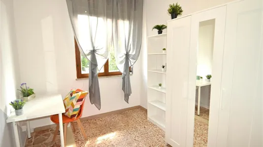 Rooms in Modena - photo 3