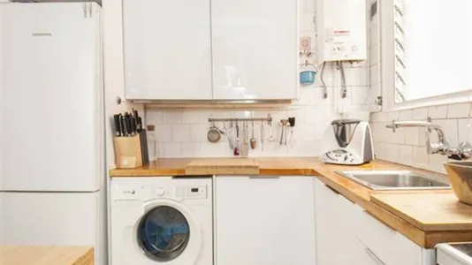 Rooms in Barcelona Eixample - photo 8