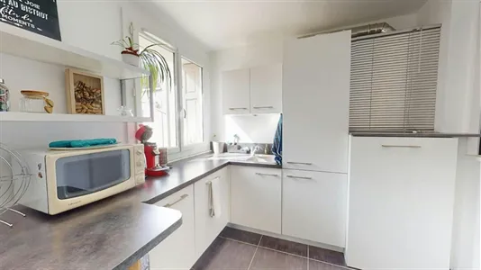 Apartments in Saint-Étienne - photo 10