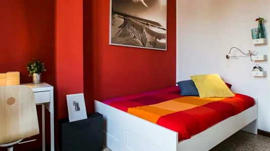 Rooms in Milano Zona 8 - Fiera, Gallaratese, Quarto Oggiaro - photo 4