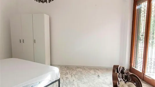 Rooms in Roma Municipio IX – EUR - photo 5