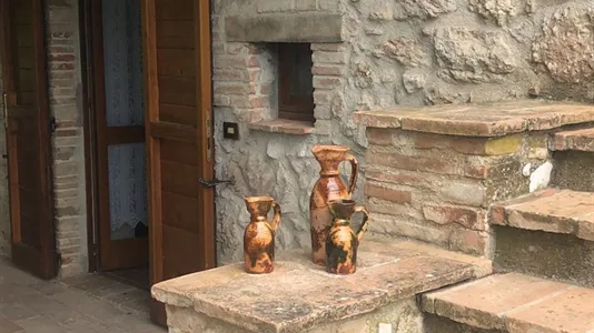 Apartments in Montecastrilli - photo 4