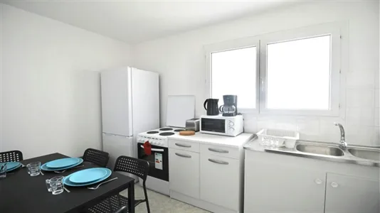 Rooms in Paris 20ème arrondissement - photo 6