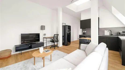 Apartments in Berlin Mitte - photo 3