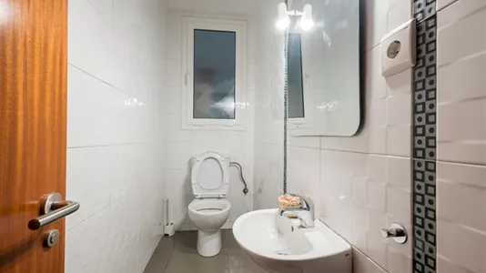 Rooms in Sant Feliu de Llobregat - photo 6