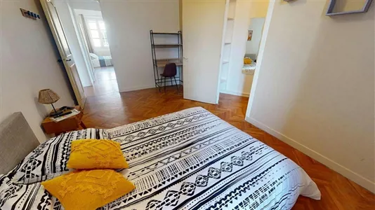 Rooms in Saint-Étienne - photo 3