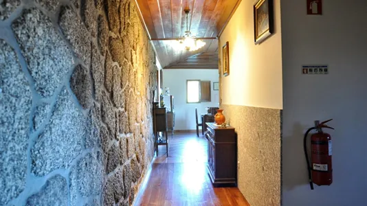 Houses in Felgueiras - photo 8