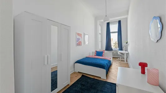 Rooms in Location is not specified - photo 1