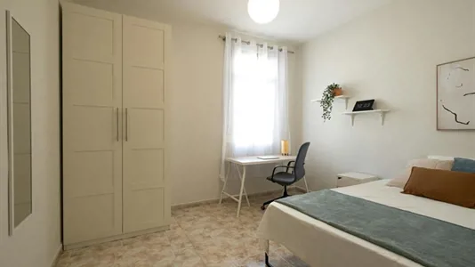 Rooms in Zaragoza - photo 2