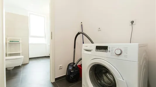 Rooms in Berlin Mitte - photo 10