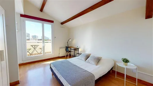 Rooms in Lyon - photo 4