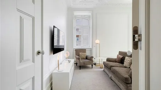 Apartments in Location is not specified - photo 1