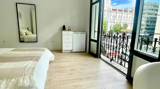 Rooms in Madrid Salamanca - photo 4