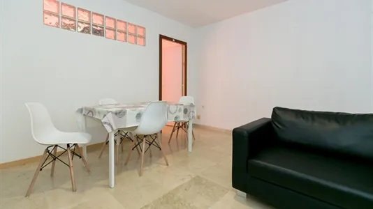 Rooms in Granada - photo 6