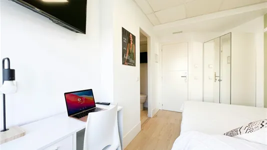 Rooms in Madrid Chamberí - photo 5