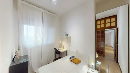 Rooms in Milano Zona 7 - Baggio, De Angeli, San Siro - photo 1