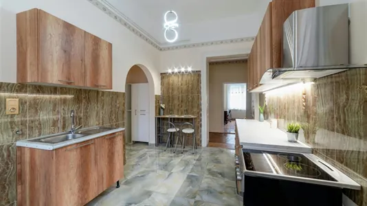 Apartments in Budapest Józsefváros - photo 2