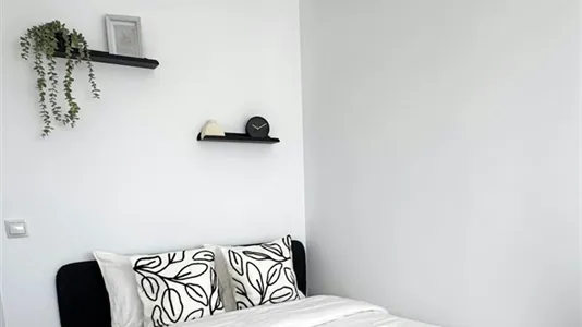 Rooms in Madrid Chamartín - photo 6