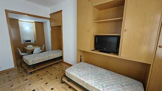 Apartments in Madrid Chamberí - photo 9