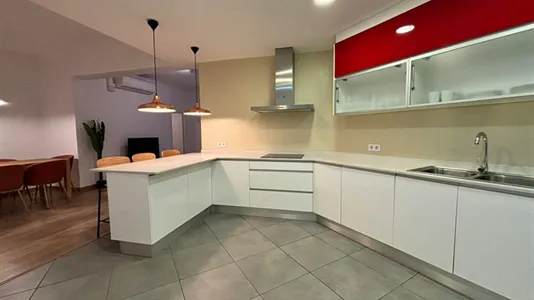 Rooms in Barcelona Eixample - photo 7