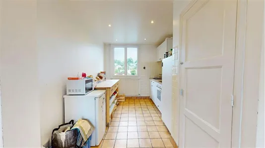 Rooms in Chambéry - photo 10