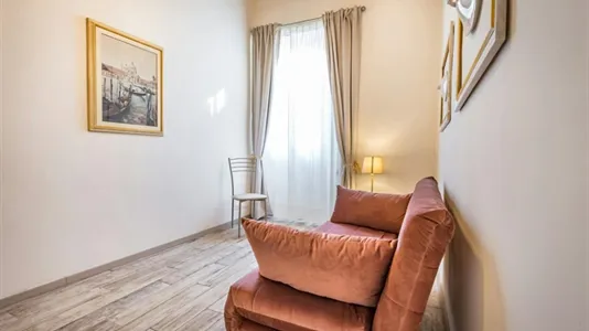 Apartments in Florence - photo 9