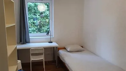 Room for rent in Besnica, Osrednjeslovenska