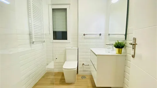 Rooms in Madrid Puente de Vallecas - photo 8