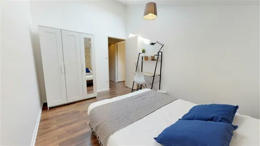 Rooms in Lyon - photo 2