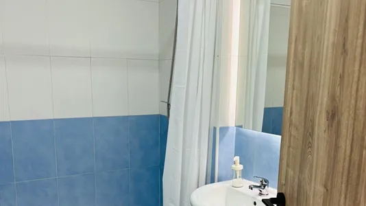 Rooms in Granada - photo 6