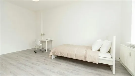 Rooms in Berlin Neukölln - photo 2