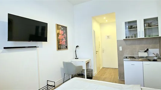 Apartments in Location is not specified - photo 2