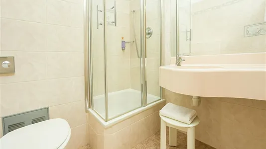 Rooms in Novara - photo 3