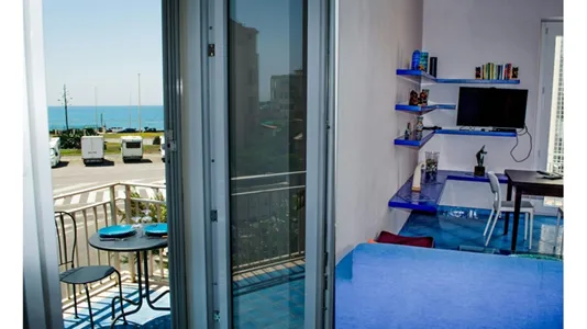 Apartments in Roma Municipio X – Ostia/Acilia - photo 2