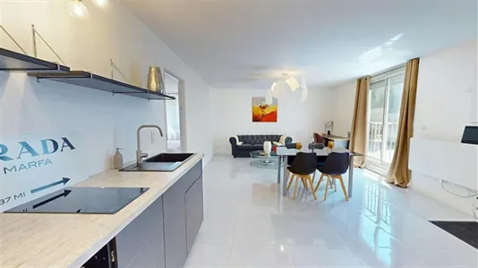 Apartments in Bordeaux - photo 9