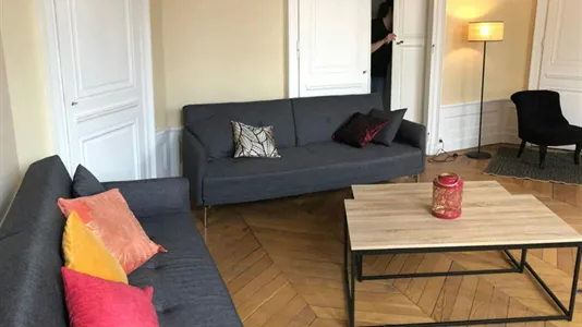 Rooms in Lyon - photo 3