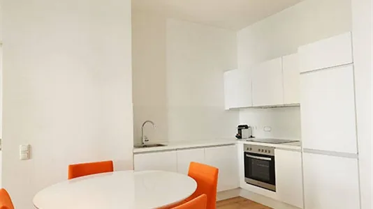 Apartments in Frankfurt Süd - photo 5