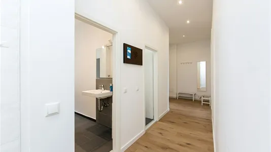 Rooms in Berlin Tempelhof-Schöneberg - photo 4