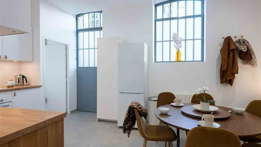 Rooms in Lyon - photo 5