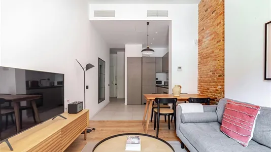 Apartments in Barcelona Ciutat Vella - photo 3