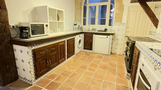 Rooms in Bilbao - photo 9