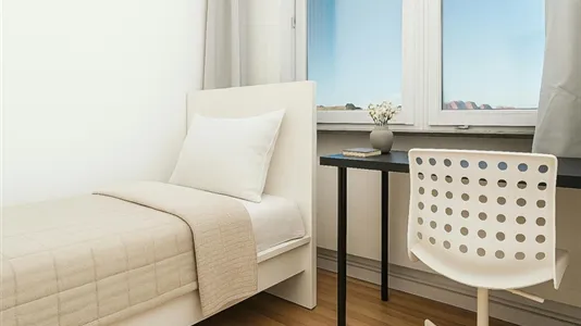 Rooms in Berlin Charlottenburg-Wilmersdorf - photo 2