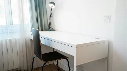 Rooms in Barcelona Eixample - photo 5