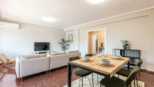 Rooms in Valencia Extramurs - photo 4