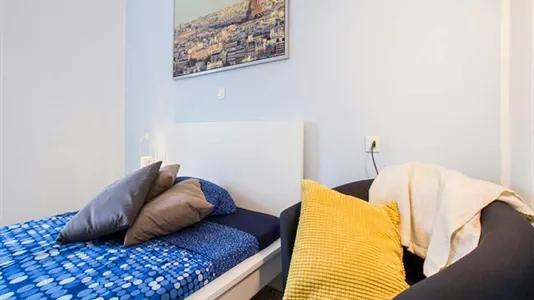 Rooms in Milano Zona 8 - Fiera, Gallaratese, Quarto Oggiaro - photo 4